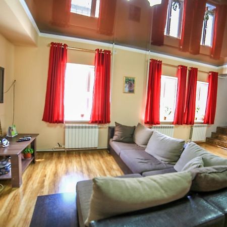 Bishkek Homestel 比什凯克 外观 照片